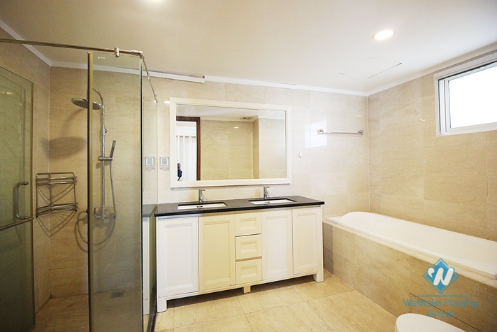 267 sqm 4 bedrooms 3 bathrooms fully furnished apartment for rent in Ciputra Hanoi